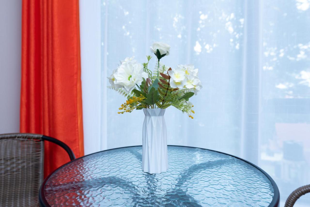 The Bliss - Lovely 1 Bedroom Apartment Located Near Trm Mall Nairobi Extérieur photo